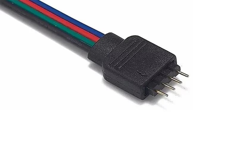 Conector RGB de 4 pines con cable para tiras LED